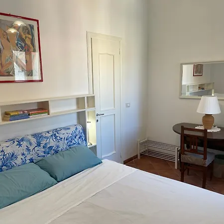 Cosy Penthouse, Attico In Ztl Sul Centro Citta بيسكارا
